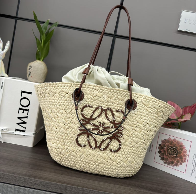 l*ew* shopping bags